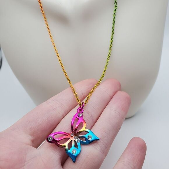 Rainbow Brite‎ butterfly necklace - Picture 2 of 2